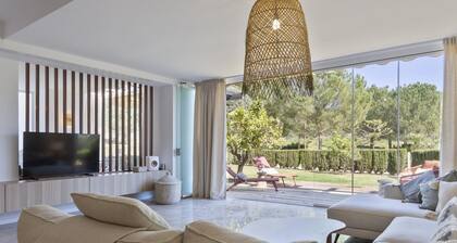 SC12.Exclusive luxury townhouse in Terrazas de Santa Clara Golf.