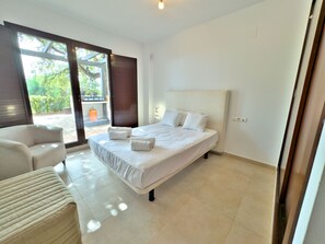 2 Schlafzimmer, Bügeleisen/Bügelbrett, kostenloses WLAN, Bettwäsche