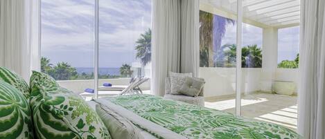 3 habitaciones y caja de seguridad en la habitación