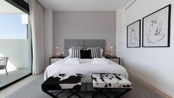 4 makuuhuonetta, silitysrauta/-lauta, ilmainen Wi-Fi, vuodevaatteet