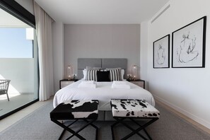 4 makuuhuonetta, silitysrauta/-lauta, ilmainen Wi-Fi, vuodevaatteet