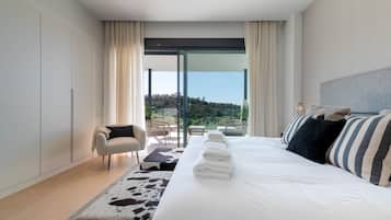 4 Schlafzimmer, Bügeleisen/Bügelbrett, kostenloses WLAN, Bettwäsche