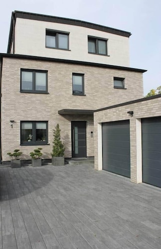 Modernes Deluxe-Apartment | 4 Pers. | Kaarst, nähe DUS