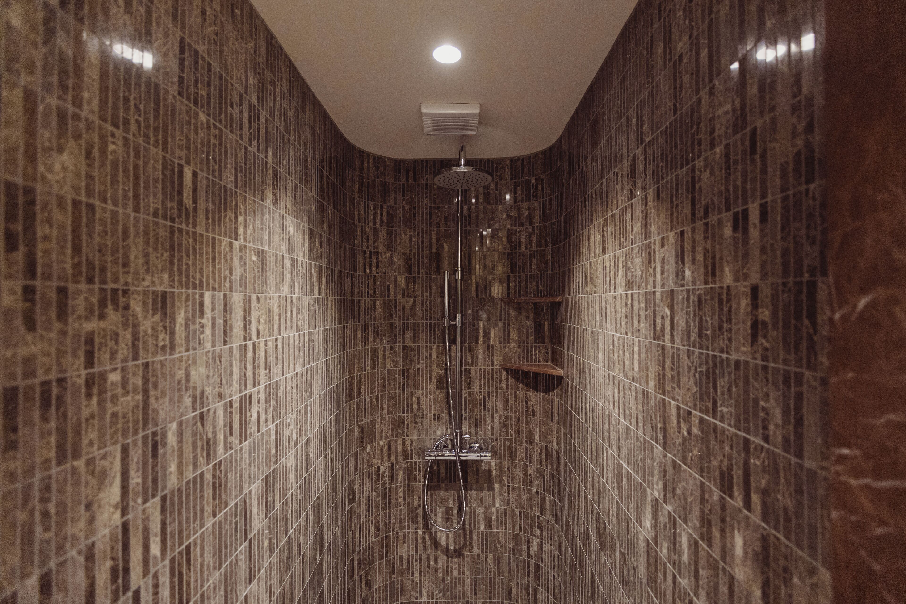 Family Apartment, Balcony, City View | Bathroom | Free toiletries, hair dryer, towels, soap