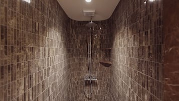 Family Apartment, Balcony, City View | Bathroom | Free toiletries, hair dryer, towels, soap