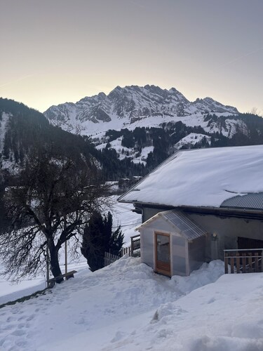 Welcome to the Gîte "Chez Jeanne" located in a beautiful corner of paradise!