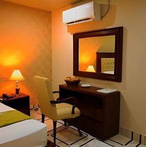 Free WiFi - HB Hotel Sialkot (Sialkot)