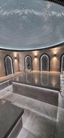 Salas para tratamentos a dois, sauna seca, sauna a vapor