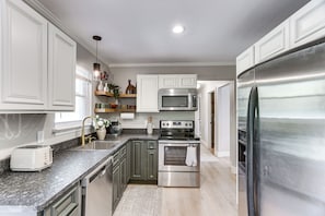 House (2 Bedrooms) | Interior - Modern Retreat w/ Fire Pit Near Harrison Bay! (Chattanooga)