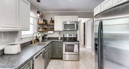 Modern Retreat w/ Fire Pit Near Harrison Bay!