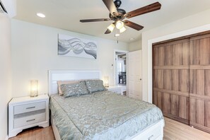 Nhà (3 Bedrooms) | Nội thất