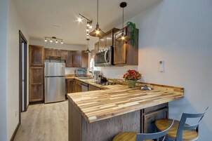 Apartment (1 Bedroom) | Interior