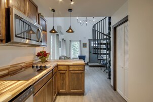 Apartment (1 Bedroom) | Interior