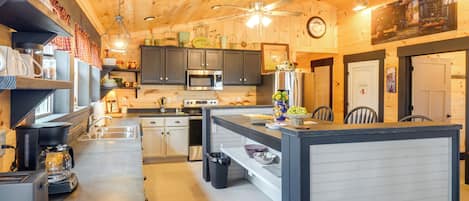 Stuga (2 Bedrooms) | Interiör
