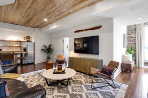 Smart TV, offices - Modern Condo | Downtown Savannah (Savannah)