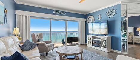 Una Smart TV, una chimenea