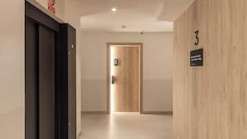 ์๋ฆฌ๋ฒ ์ดํฐ