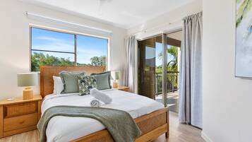 Leilighet | 2 soverom, skrivebord og internett