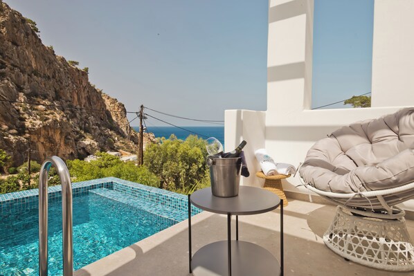Deluxe Suite with Sea View and Private Pool | Balcony view - Enilion Luxury Suites (Karpathos)