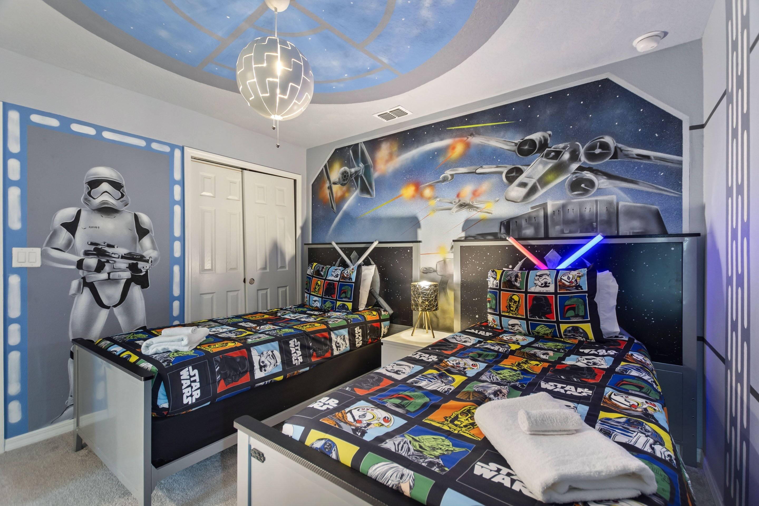 Vila, vários quartos | 8 quartos, ferros/tábuas de passar roupa, Wi-Fi de cortesia