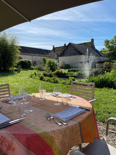 Single room above the restaurant 