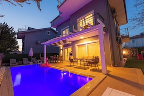Outdoor pool - Close to Oludeniz 5 Bedroom Villa (Fethiye)