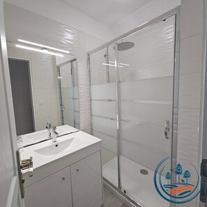 Bathroom - L'Amassoire (Fort-Mahon-Plage)