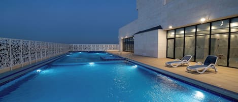 Piscine extérieure