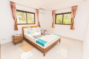 2 Schlafzimmer, Zimmersafe, Bügeleisen/Bügelbrett, kostenloses WLAN