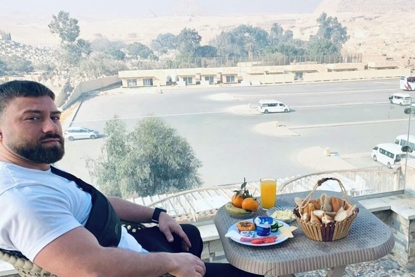 مطعم