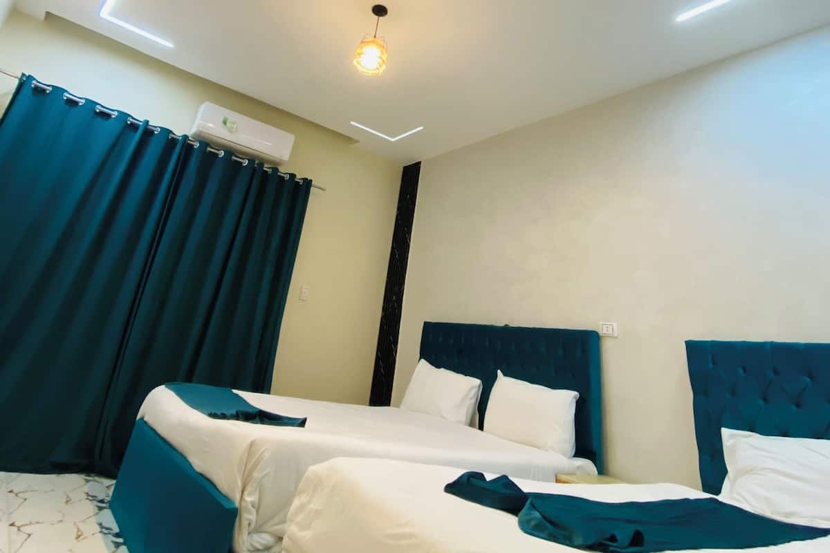 Suite Familiale, 2 chambres, vue sur le désert, dans les dépendances | Draps en coton égyptien, literie de qualité supérieure