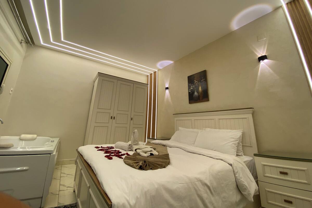 Chambre Double Deluxe, 1 chambre | Draps en coton égyptien, literie de qualité supérieure