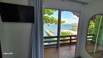 Deluxe tweepersoonskamer | Een minibar, gratis wifi, beddengoed
