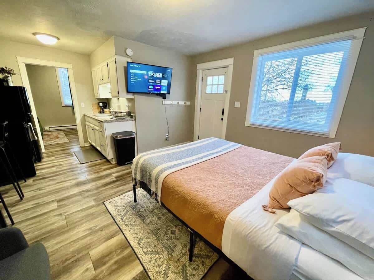 1 Schlafzimmer, Bügeleisen/Bügelbrett, Reisekinderbett, WLAN