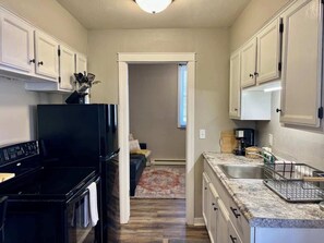 Micro-ondas, fogão, cooktop, lava-louças