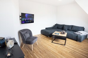 Télévision, chaîne hi-fi