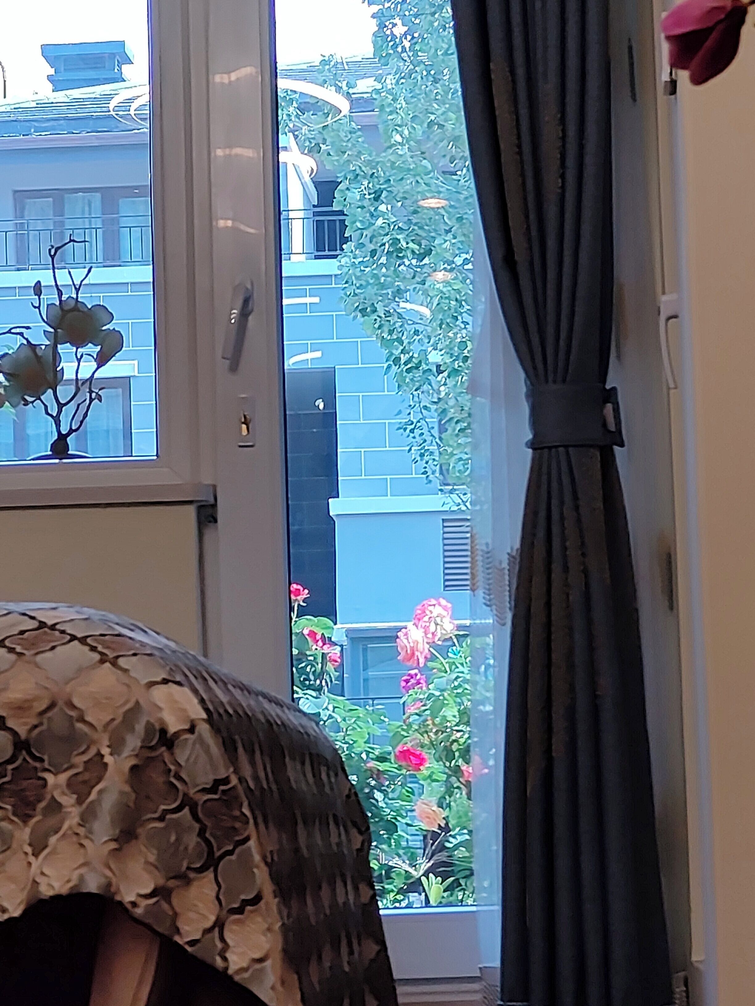 American Gardening Suite | Down comforters, free minibar, free WiFi, bed sheets