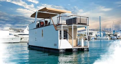 Adela Floating House