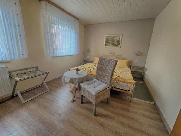 Double Room, Non Smoking, Private Bathroom | Free WiFi