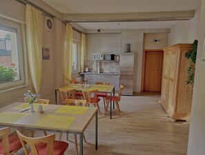 Coin salon dans le hall