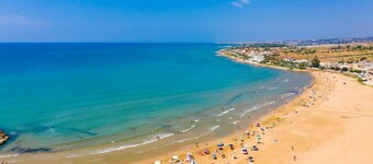 Dune Giardino - Three Bedroom Villa, Sleeps 6