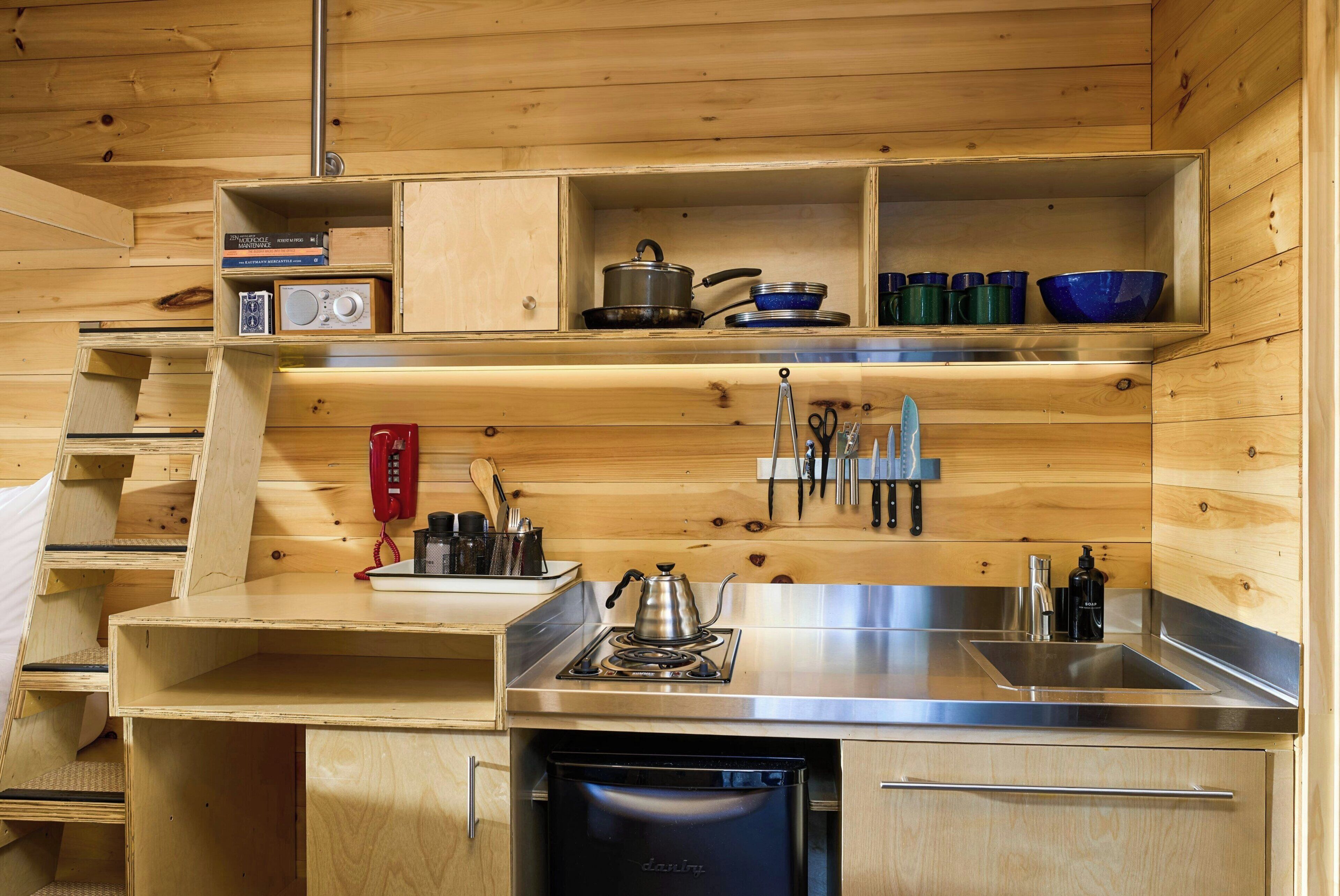 Cabin, 2 Queen Beds, Smoking | Private kitchen | Mini-fridge, stovetop, cookware/dishes/utensils, paper towels