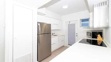 华丽公寓, 2 间卧室 | 私人厨房 | 大冰箱、微波炉、烤箱、炉灶