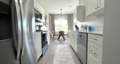 Comfort & Space: 3 King Beds, Large Rooms, Attached Garage!