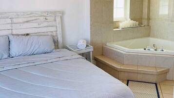 Superior House, Beach View | 4 bedrooms, free WiFi