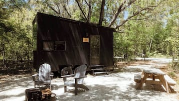 Cabane Standard, 1 grand lit | Extérieur