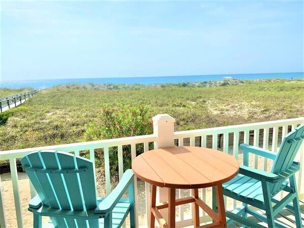 Unclassified image, 1 of 28, button - William & Mary #11B -2 Bedroom, 2 Bath Close to the Boardwalk and beach front! (Carolina Beach)