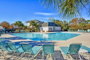 Pool - Barefoot Resort and Yacht Club #1221 (North Myrtle Beach)