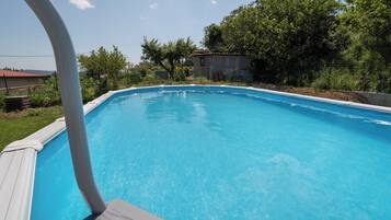 Piscina stagionale all'aperto