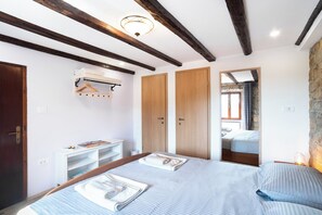 Maison Traditionnelle, 2 chambres, vue jardin